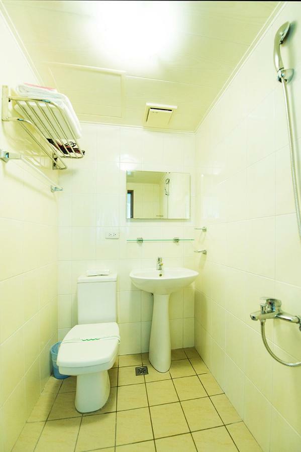 Apartament 一中街星辰 Taizhong Zewnętrze zdjęcie