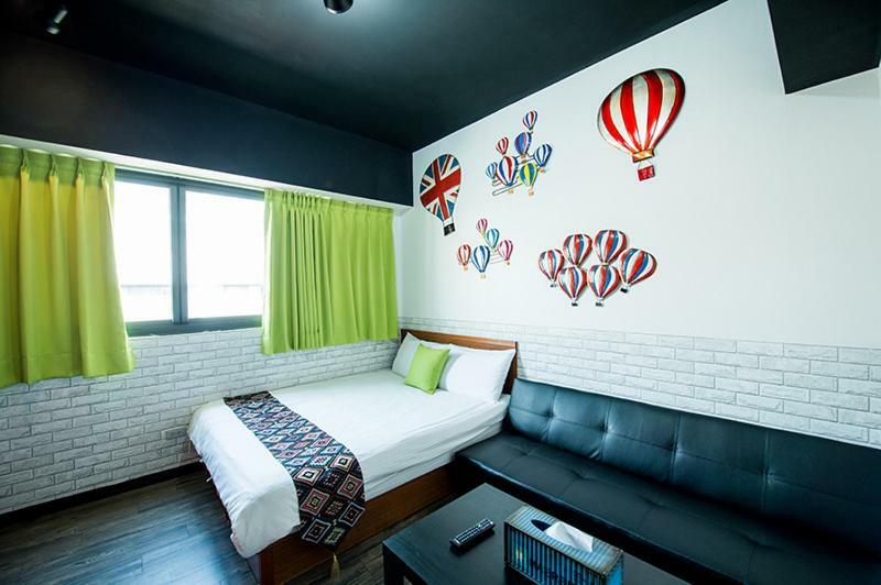 Apartament 一中街星辰 Taizhong Zewnętrze zdjęcie